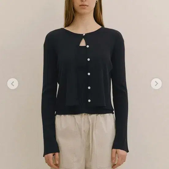 [BUNJANG] Venueet Carrie Cardigan &amp; Sleeveless Set / 베뉴엣 Carrie 캐리 가디건 슬리브리스 세트