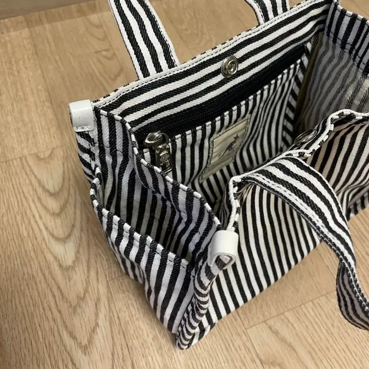 [BUNJANG] Kangol Stripe Mini Tote Bag KKEB-TB37277 / 캉골 스트라이프 미니 토트백