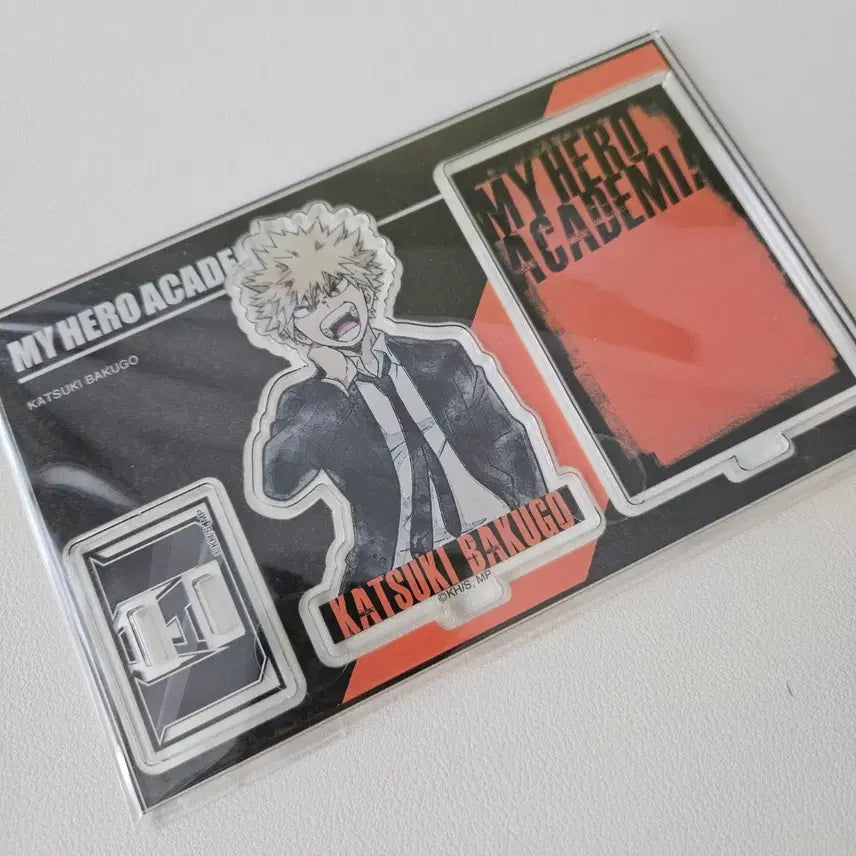 [BUNJANG] My Hero Academia Katsuki Bakugo Suit Acrylic Stand Set (Full Body &amp; Upper Body) / 히로아카 나히아 바쿠고 정장 아크릴스탠드 세트 전신상반신