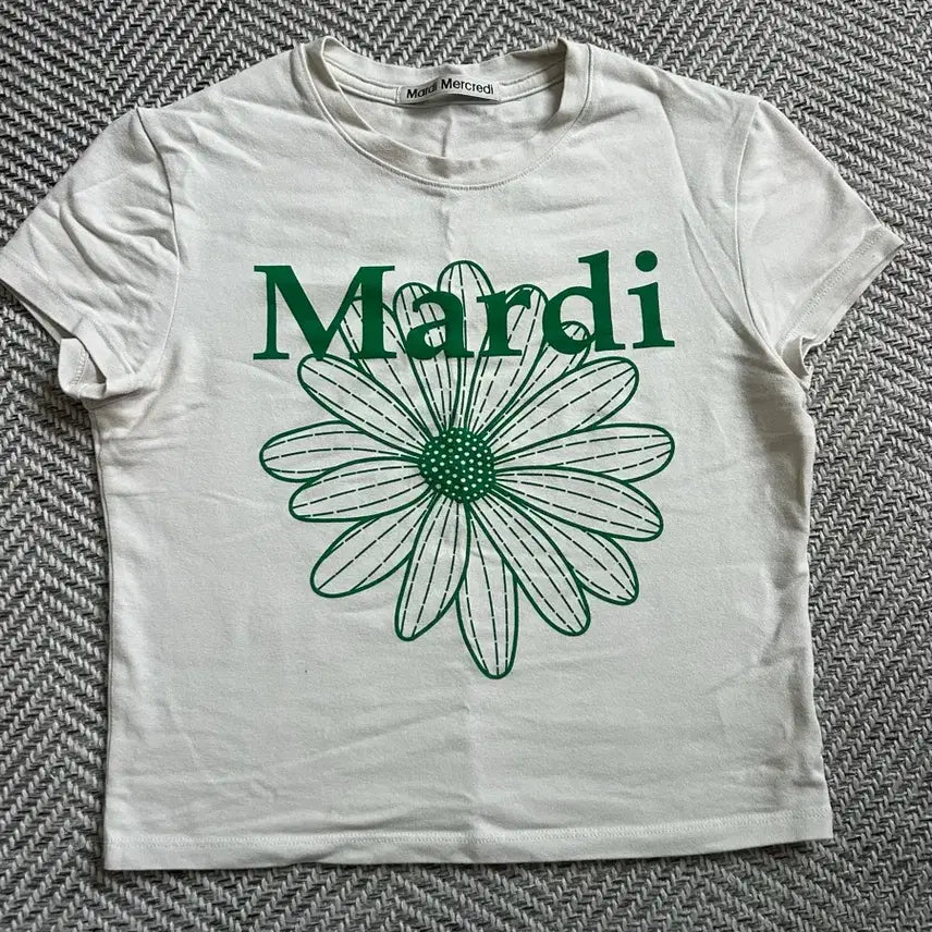 [BUNJANG] Assorted Crop Short Sleeve T-shirts (Blackup, Mardi, Calvin Klein) / 크롭 반팔 3종 (마르디, 캘빈클라인, 블랙업)