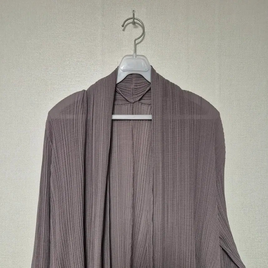[SOLD OUT] BOETTI 플리츠 롱 가디건 퍼플