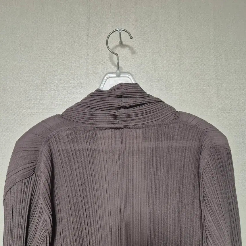 [SOLD OUT] BOETTI 플리츠 롱 가디건 퍼플