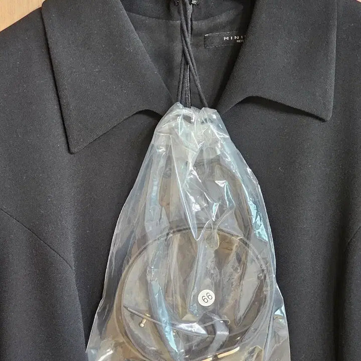 [BUNJANG] Minimum Collar Flare Dress Black Size 66 / 미니멈 카라 플레어 원피스 블랙 66 사이즈