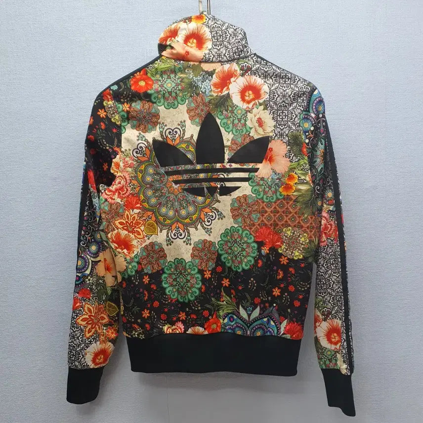 [SOLD OUT] 아디다스 자르딤아가라트랙자켓 S