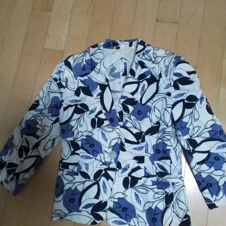 [BUNJANG] Max Mara Floral Jacket (Size 55) / 막스마라. 플라워. 자켓(55)