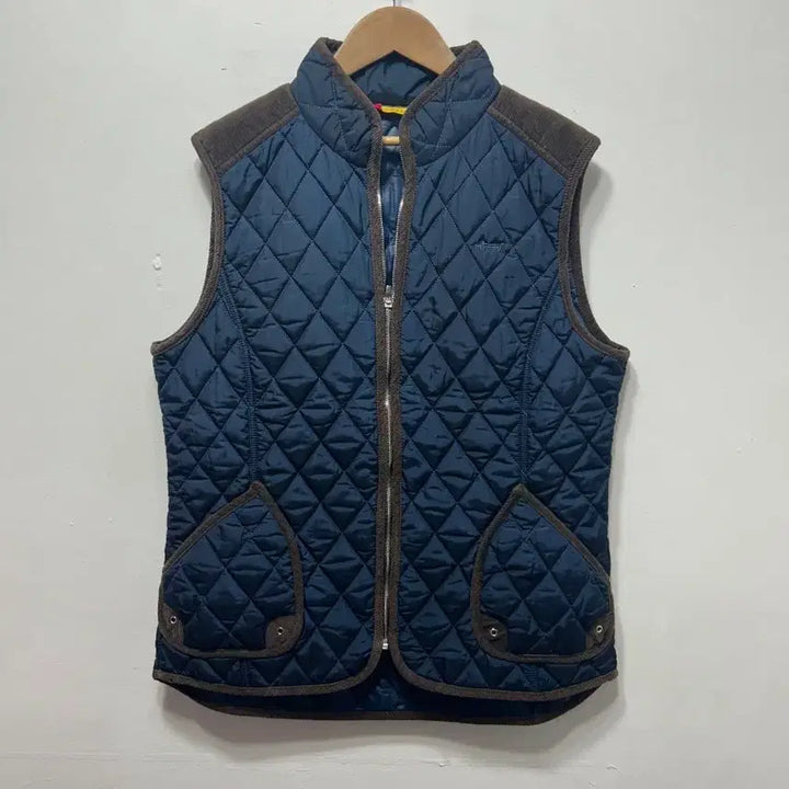 [BUNJANG] Louis Castel Navy Quilted Padded Vest 105 / 루이까스텔 네이비 퀼팅 조끼 패딩 베스트 105