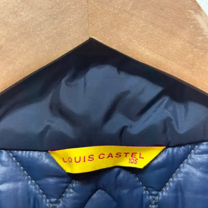 [BUNJANG] Louis Castel Navy Quilted Padded Vest 105 / 루이까스텔 네이비 퀼팅 조끼 패딩 베스트 105