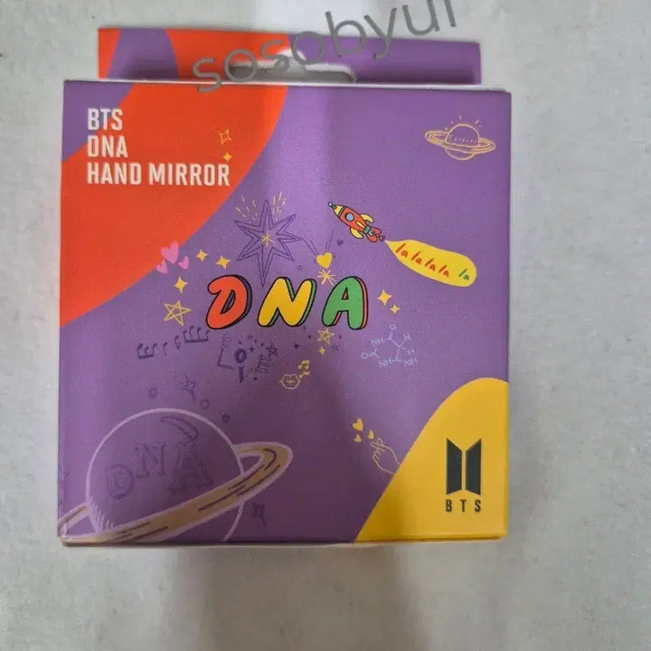 [BUNJANG] BTS DNA Hand Mirror / (미개보)BTS DNA 핸드미러 손거울