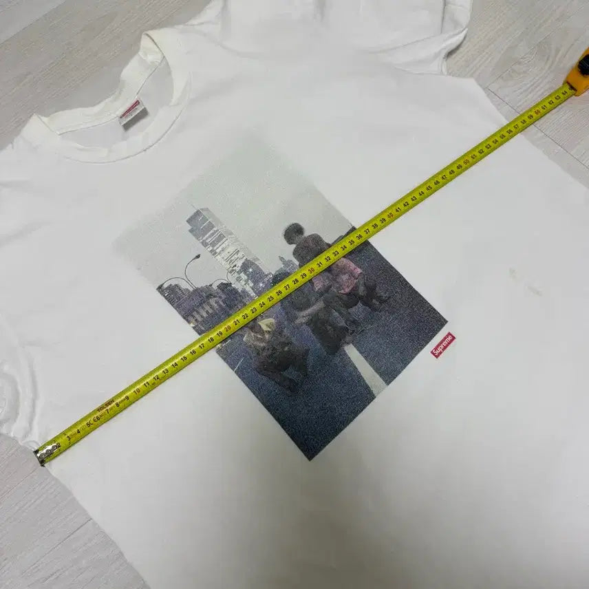 [BUNJANG] Supreme T-shirt L / 슈프림 반팔 L