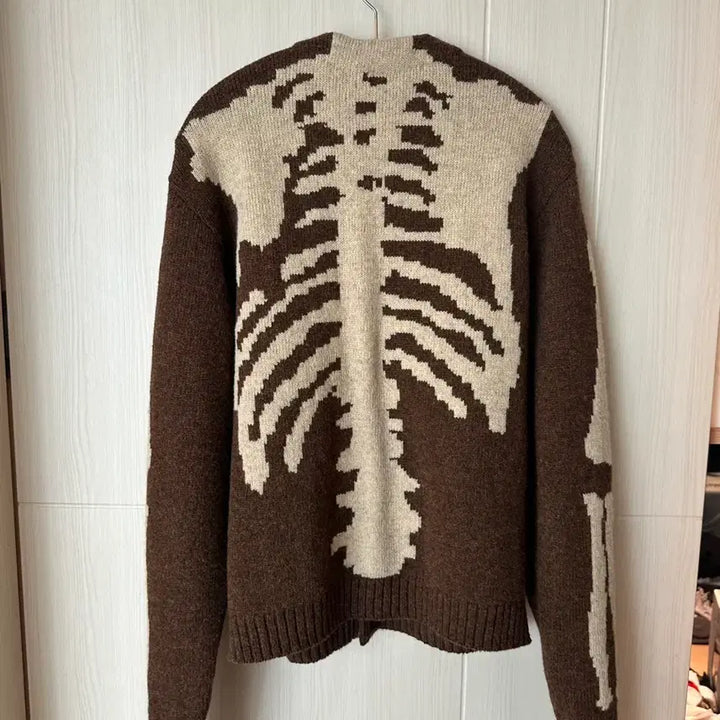 [BUNJANG] Capital Bone Wool Cardigan / 캐피탈 본 가디건 3사이즈
