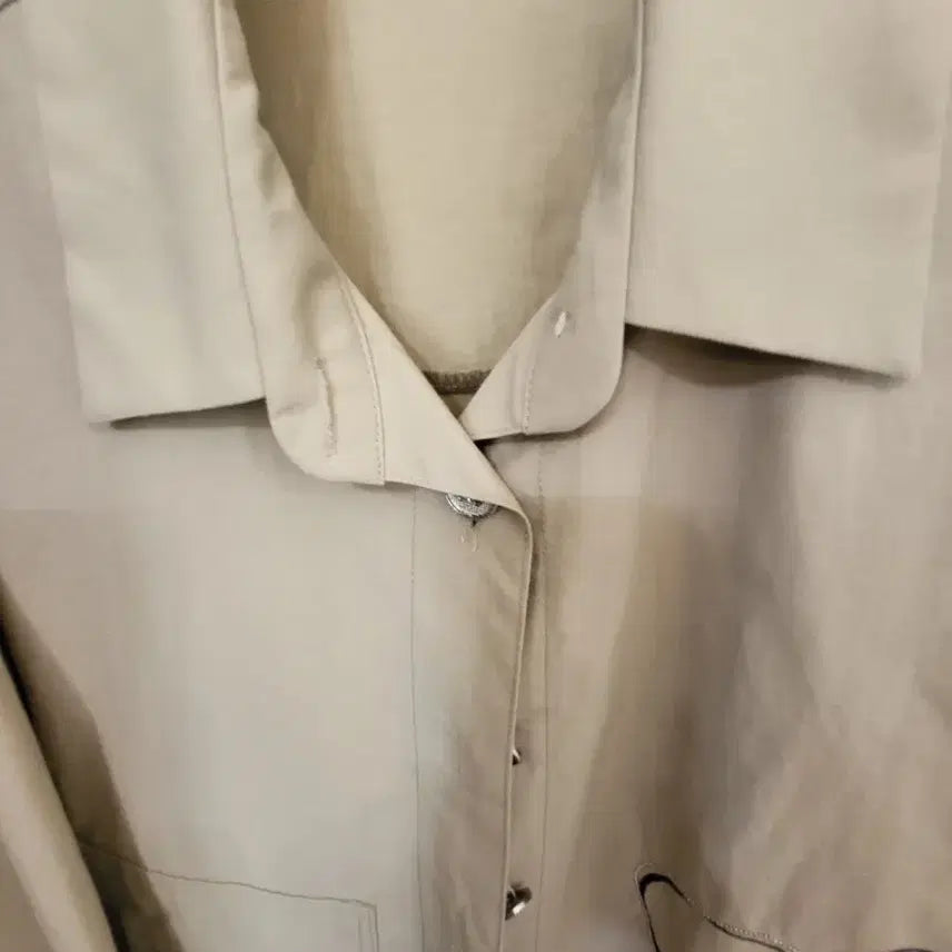 [BUNJANG] Beige Heart Printed Short Jacket / 베이지 하트 프린팅 숏 자켓