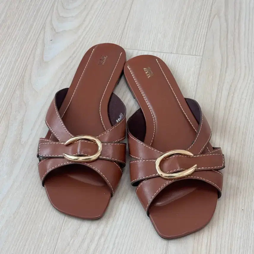 [BUNJANG] ZARA Slippers / 자라 슬리퍼