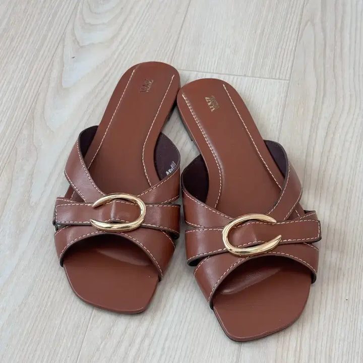 [BUNJANG] ZARA Slippers / 자라 슬리퍼