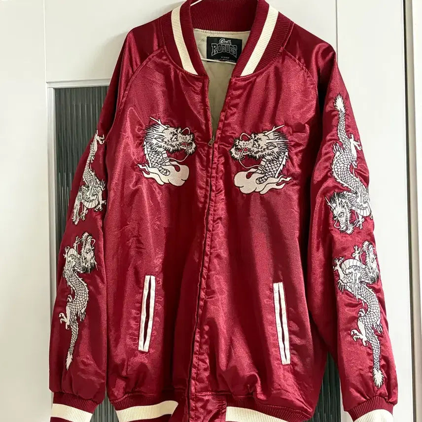 [BUNJANG] Royals Vintage Sukajan / 로얄즈 빈티지 스카잔