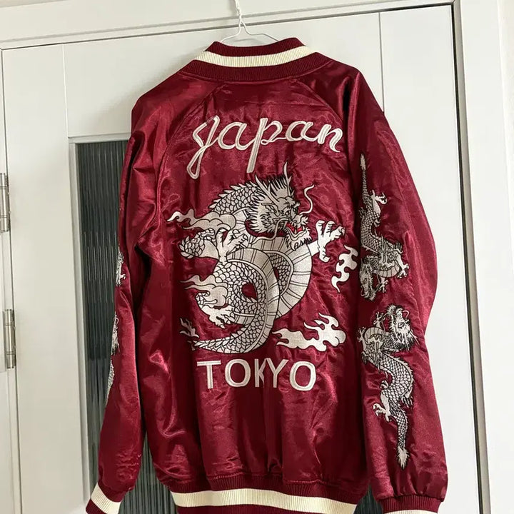 [BUNJANG] Royals Vintage Sukajan / 로얄즈 빈티지 스카잔