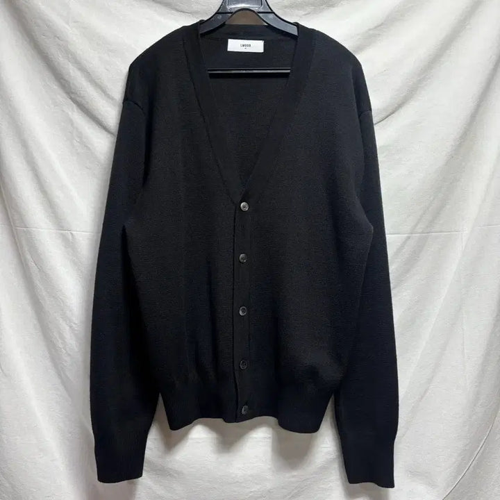 [BUNJANG] Elmood Black V-Neck Cardigan / 엘무드 블랙 브이넥 가디건