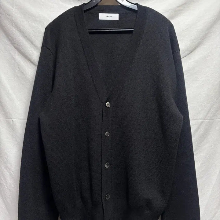 [BUNJANG] Elmood Black V-Neck Cardigan / 엘무드 블랙 브이넥 가디건