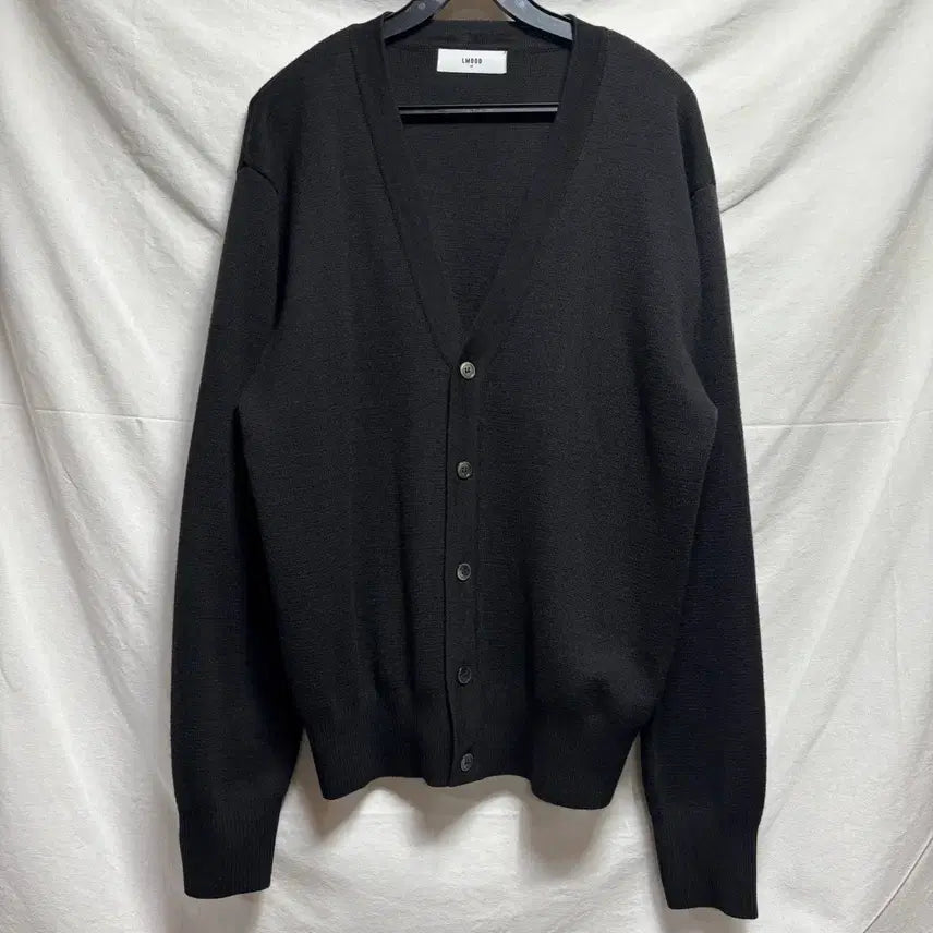 [BUNJANG] Elmood Black V-Neck Cardigan / 엘무드 블랙 브이넥 가디건