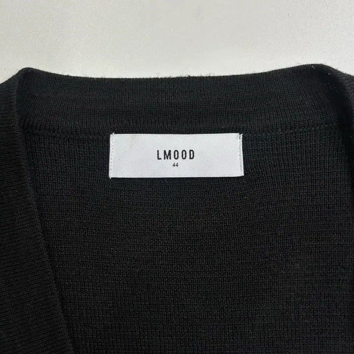 [BUNJANG] Elmood Black V-Neck Cardigan / 엘무드 블랙 브이넥 가디건