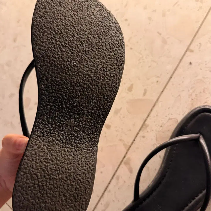 [BUNJANG] Black Heeled Flip-Flops (230mm) / 여성 굽쪼리 1번신음 230 ( 5cm 정도 )