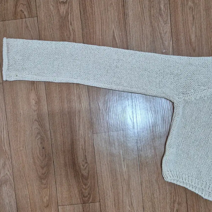 [SOLD OUT] 망고매니플리즈 네프 린넨 니트 neff linen knit 크롭