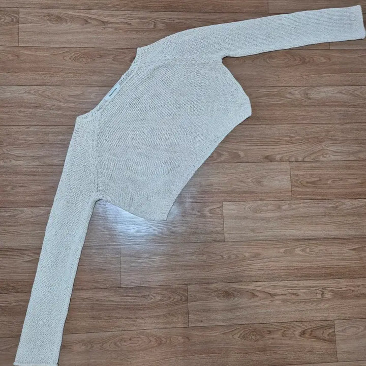 [SOLD OUT] 망고매니플리즈 네프 린넨 니트 neff linen knit 크롭
