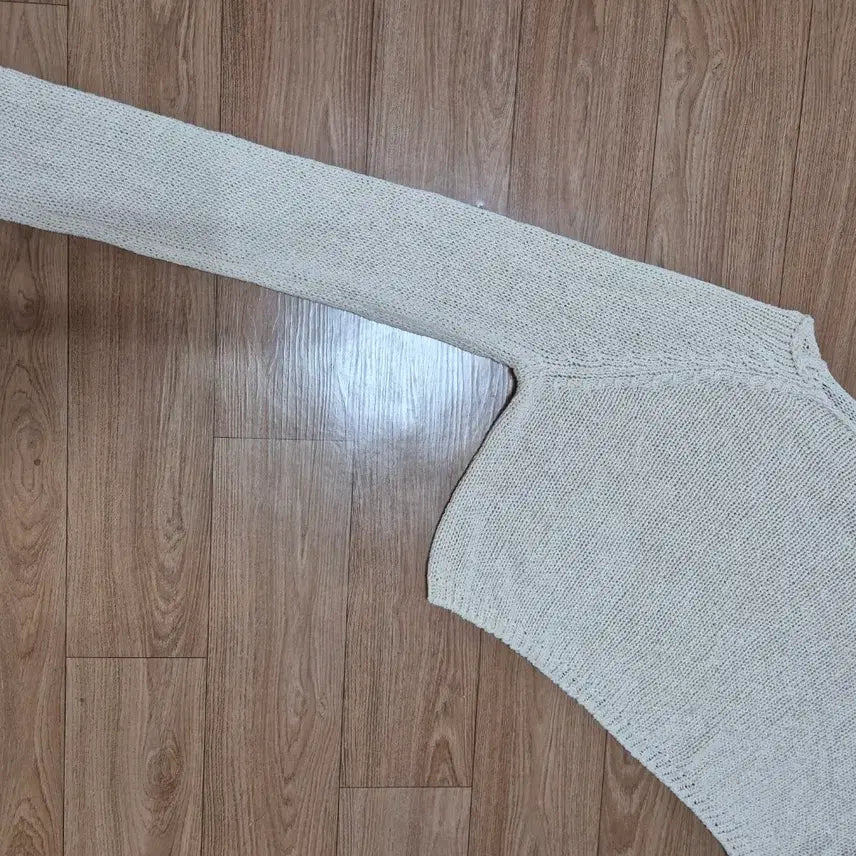 [SOLD OUT] 망고매니플리즈 네프 린넨 니트 neff linen knit 크롭