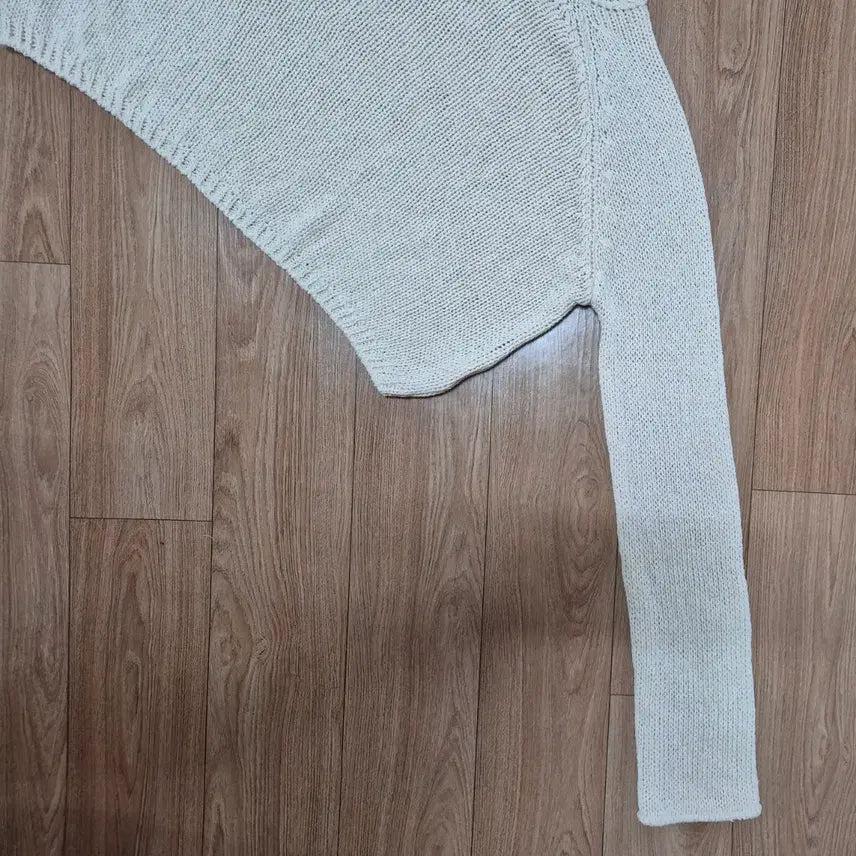 [SOLD OUT] 망고매니플리즈 네프 린넨 니트 neff linen knit 크롭