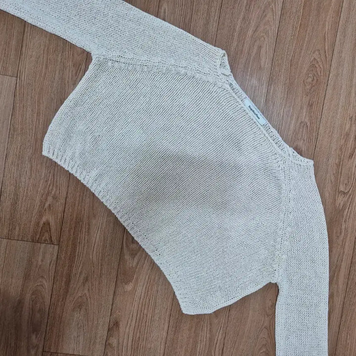 [SOLD OUT] 망고매니플리즈 네프 린넨 니트 neff linen knit 크롭