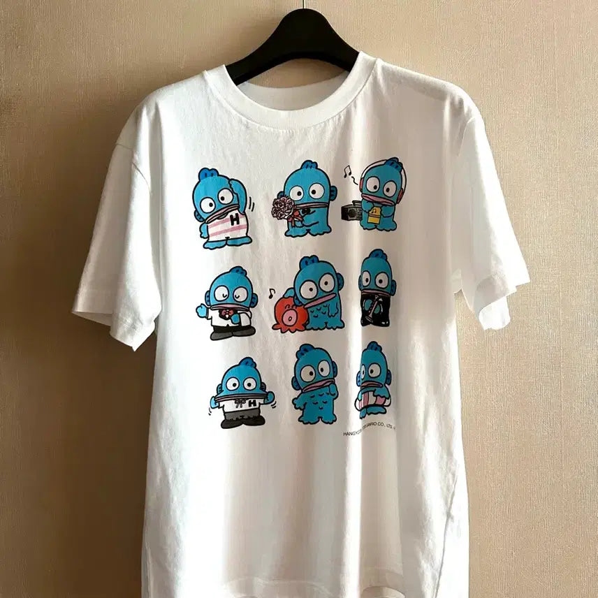 [BUNJANG] Uniqlo Sanrio Hangyodon White Short Sleeve T-Shirt UT / 일본 유니클로 산리오 한교동 흰색 반팔 티셔츠 UT GU
