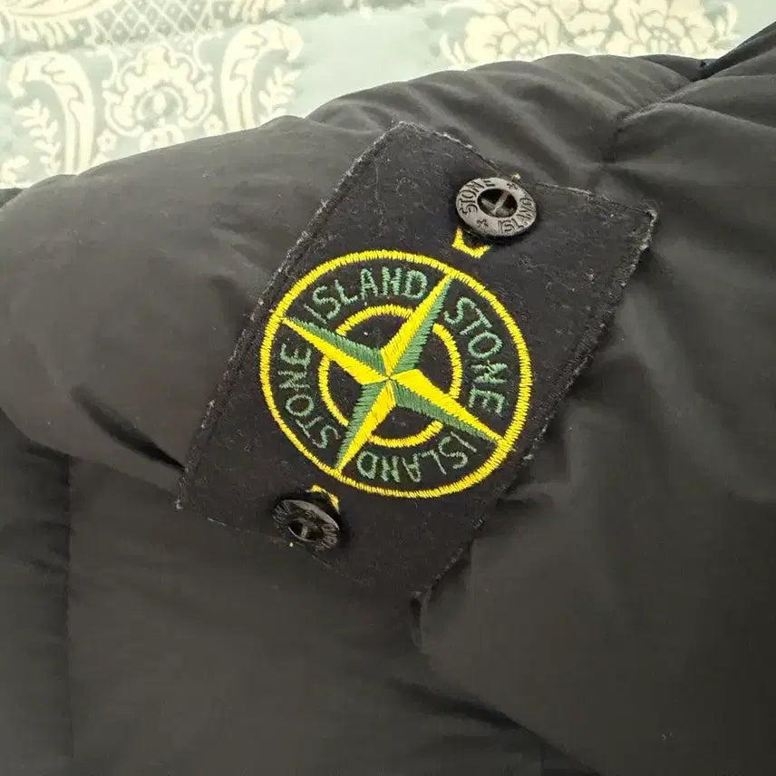 [BUNJANG] Stone Island Seamless Padded Jacket / 25FW 스톤아일랜드 심리스 패딩