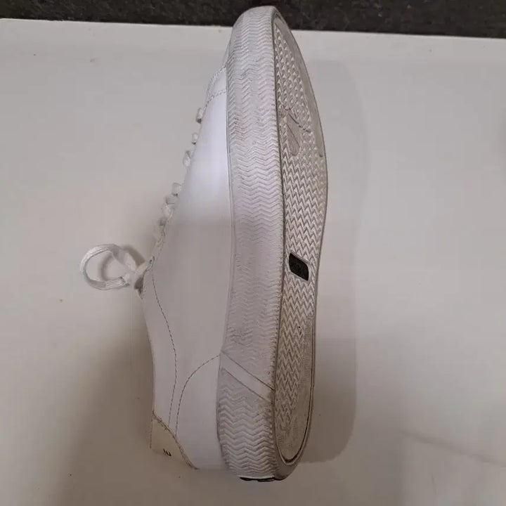 [BUNJANG] Lacoste White Sneakers / 라코스테 흰색 스니커즈 운동화