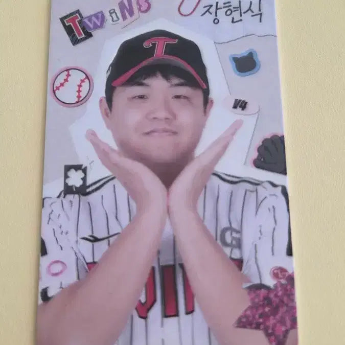 [BUNJANG] LG Twins Jang Hyun-sik April Photocard / LG트윈스 장현식 4월 포카