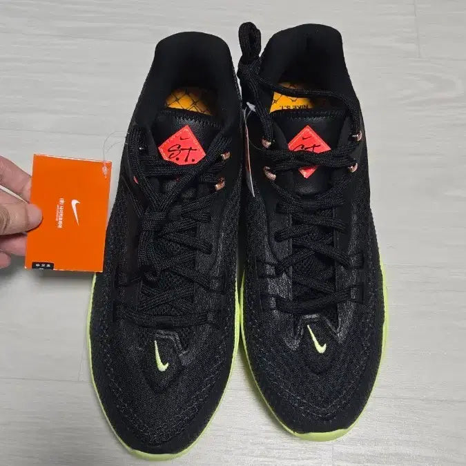 [BUNJANG] Nike S.T. Flair EP Black Basketball Shoes / 나이키 S.T 플레어 EP 블랙 라이트 레몬 트위스트 310mm 판매