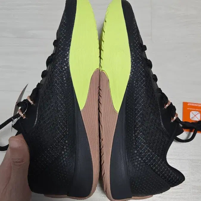 [BUNJANG] Nike S.T. Flair EP Black Basketball Shoes / 나이키 S.T 플레어 EP 블랙 라이트 레몬 트위스트 310mm 판매