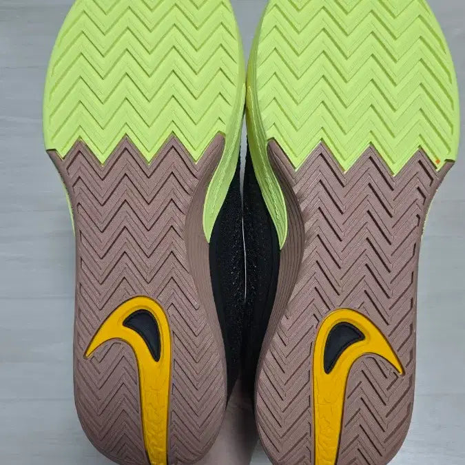[BUNJANG] Nike S.T. Flair EP Black Basketball Shoes / 나이키 S.T 플레어 EP 블랙 라이트 레몬 트위스트 310mm 판매