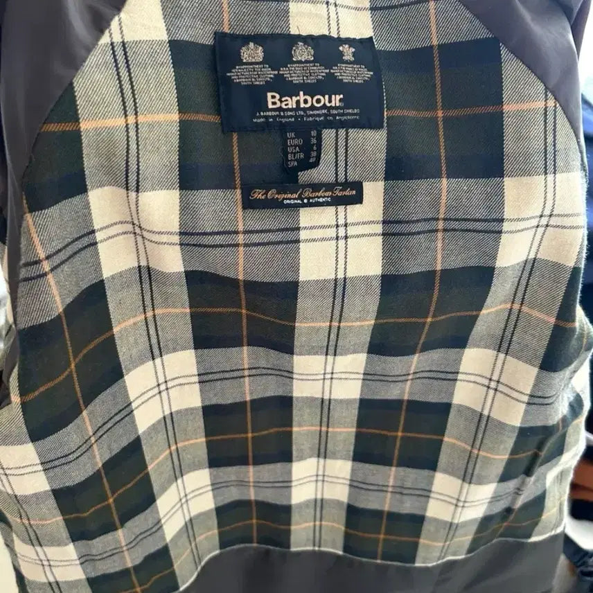 [BUNJANG] Barbour Bedale Olive Green Wax Jacket / 바버 비드넬 올리브 그린 (왁스 자켓)