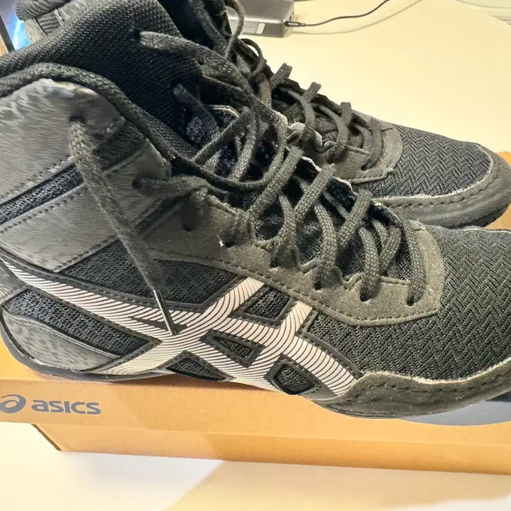 [BUNJANG] ASICS Matcontrol 3 Boxing &amp; Wrestling Shoes Black 250 / 아식스 매트컨트롤3 복싱화 레슬링화 블랙 250