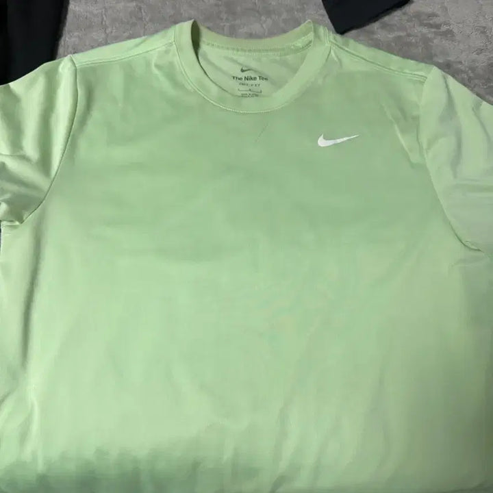 [BUNJANG] Nike Running Short Sleeve T-shirt (L) / 나이키 러닝 반팔 L사이즈