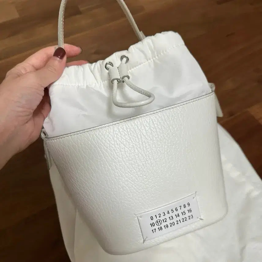 [BUNJANG] Maison Margiela Bucket Bag / 메종마르지엘라 버킷백