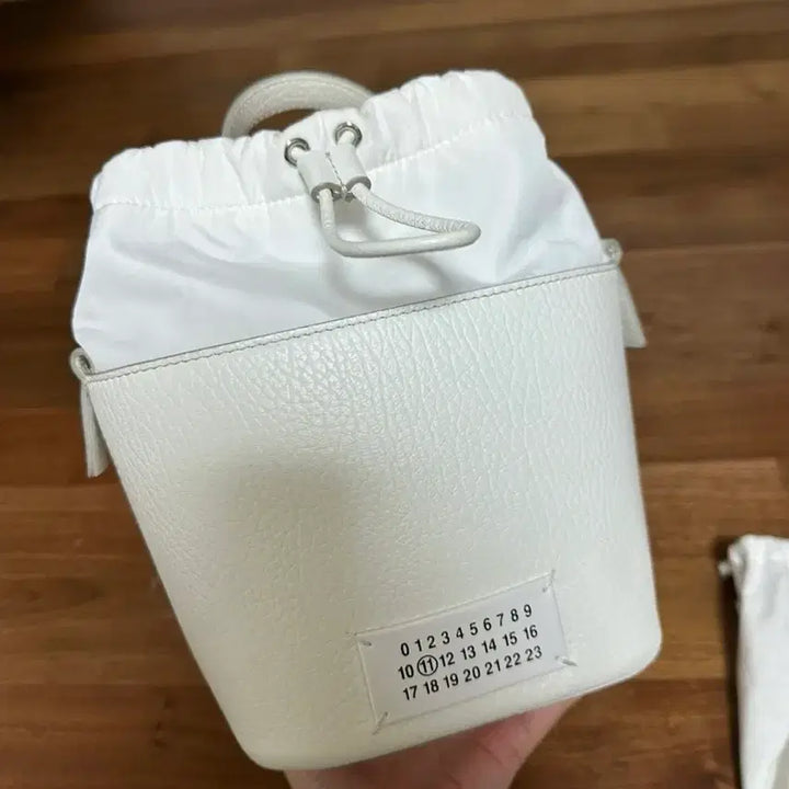 [BUNJANG] Maison Margiela Bucket Bag / 메종마르지엘라 버킷백