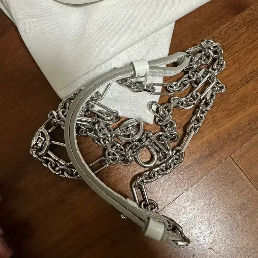 [BUNJANG] Maison Margiela Bucket Bag / 메종마르지엘라 버킷백