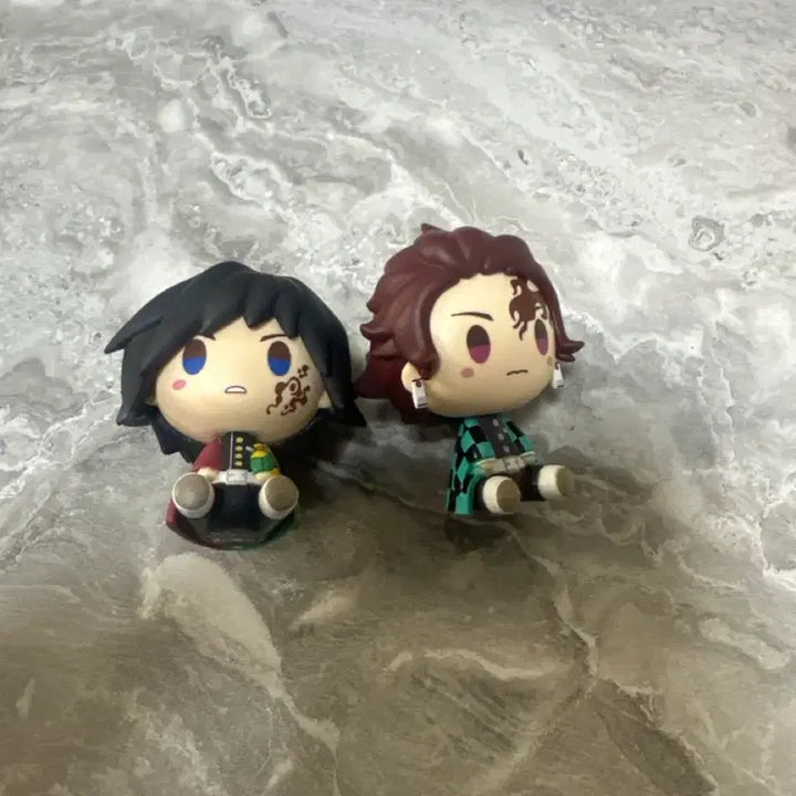 [BUNJANG] Demon Slayer Tanjiro Giyu Figure / 귀멸의칼날 D상 초코초코 탄지로 기유