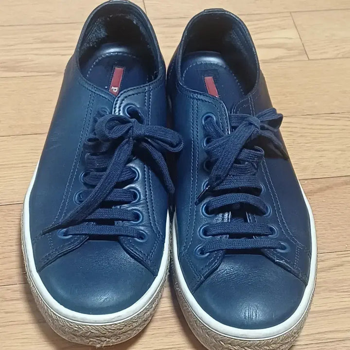 [BUNJANG] Prada Linea Rossa Espadrille Leather Sneakers Navy UK 8.5 / 프라다 리네아 로사 에스파듀 레더 스니커즈 네이비 (8.5사이즈)