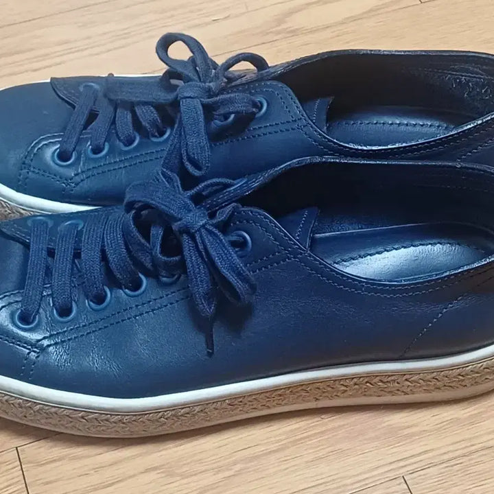 [BUNJANG] Prada Linea Rossa Espadrille Leather Sneakers Navy UK 8.5 / 프라다 리네아 로사 에스파듀 레더 스니커즈 네이비 (8.5사이즈)