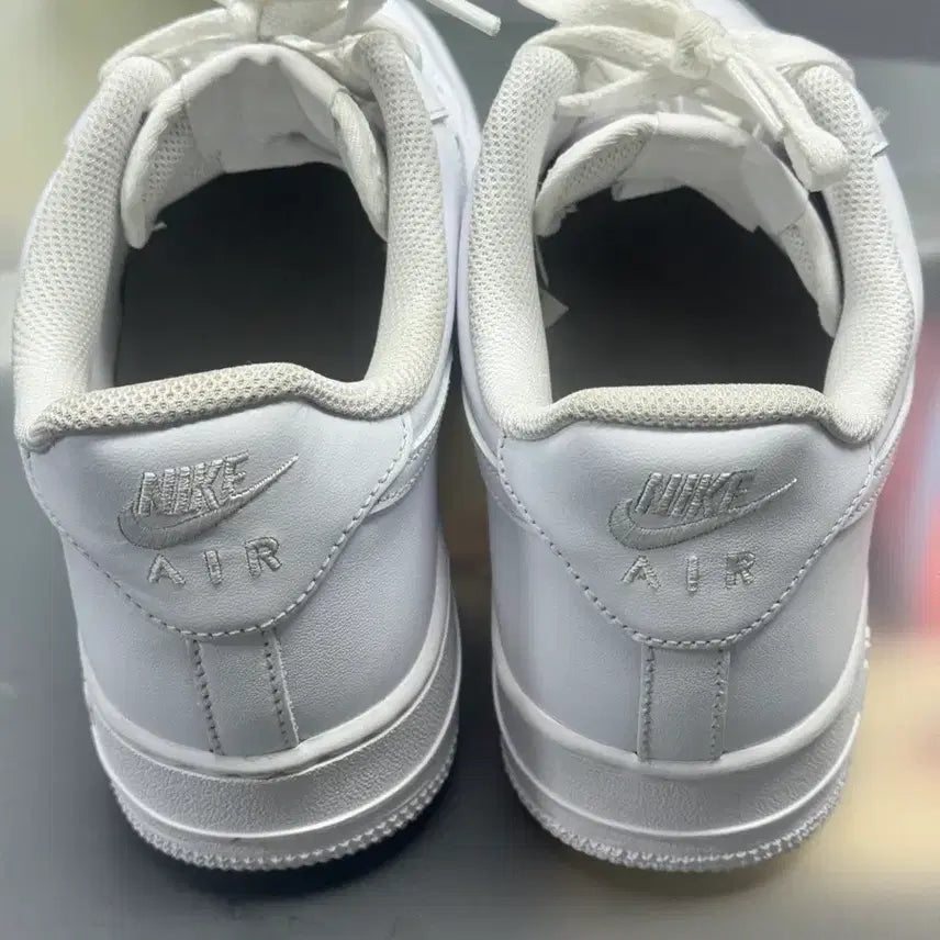 [BUNJANG] Nike Air Force White Sneakers 280mm / 에어포스 화이트 280mm