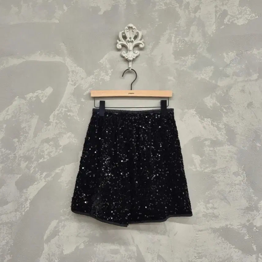 [SOLD OUT] 진바니 제작 스팽글 반바지