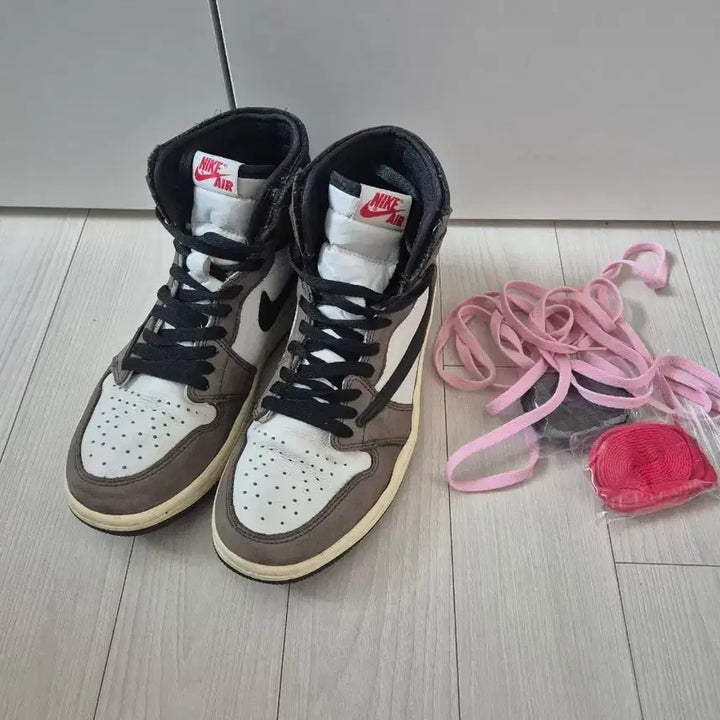 [SOLD OUT] [255] 나이키 스캇 조던 하이 og