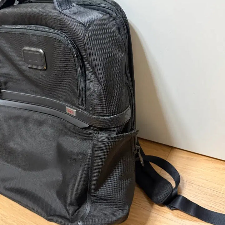 [SOLD OUT] 투미 TUMI 알파3 슬림 솔루션 브리프 팩 2603177D3