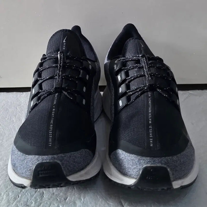 [BUNJANG] Nike Air Zoom Pegasus 35 Shield Reflectivity Running Shoes / [275] 나이키 에어줌 페가수스35 쉴드 리플렉티비티ㅡ단종매물